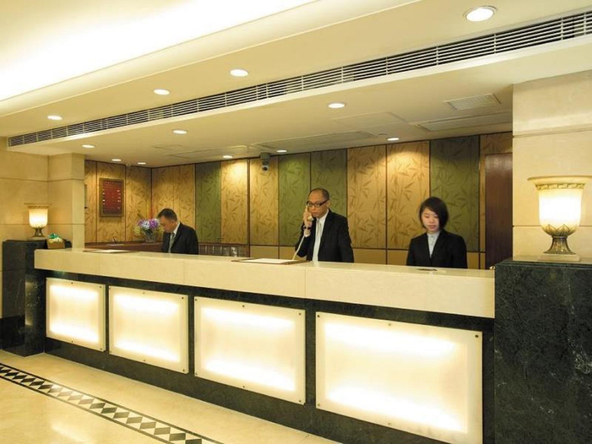 The South China Hotel Гонконг Экстерьер фото