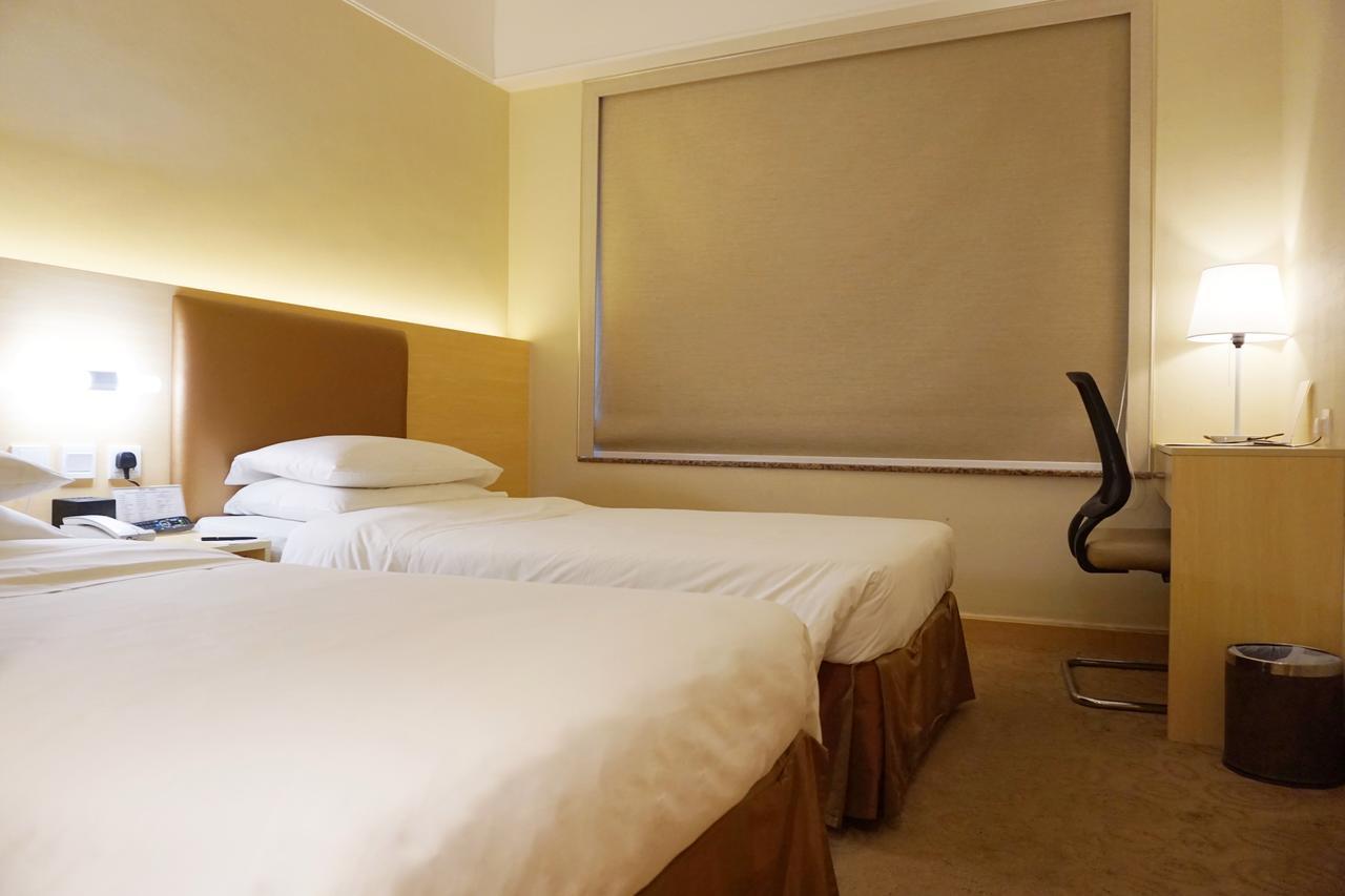 The South China Hotel Гонконг Экстерьер фото